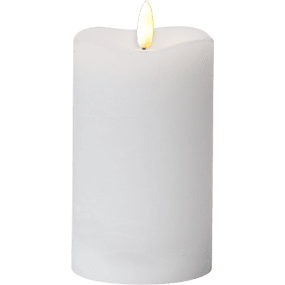 LED Bougie Pilier Flamme Blanc De Star Trading - Bougie en cire avec une nouvelle flamme naturelle qui brille d'une lueur blanche et chaude.