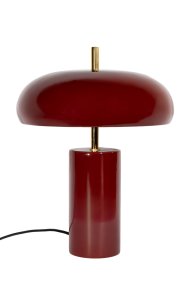 Lex 40cm rouge foncé lampe de table De Alde & Lind - Son abat-jour large et arrondi diffuse une lumière agréable vers le bas et est doublé de blanc à l'intérieur pour une répartition optimale de la lumière.