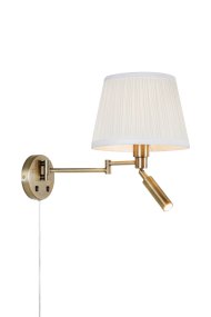 Pivot 43cm Laiton lampe de lecture De Markslöjd - Charmante applique murale en laiton avec deux points d'&eacute;clairage fonctionnels, un bras pivotant avec un abat-jour pliss&eacute; couleur cr&egrave;me et une lampe de chevet orientable avec LED int&eacute;gr&eacute;e qui diffuse une lumi&egrave;re cibl&eacute;e.