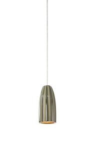 Clay Ø8 Vert lampe de fenêtre De Markslöjd - Clay est une &eacute;l&eacute;gante lampe de fen&ecirc;tre en c&eacute;ramique d'un beau vert tendre qui cr&eacute;e une ambiance douce et harmonieuse dans n'importe quelle pi&egrave;ce.