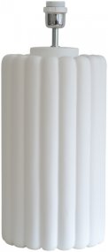 Odessa 38cm Blanc pied de lampe De Hallbergs - Livré avec câble, interrupteur d'alimentation et prise.