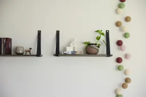 Irislights Autumn 20-lights Multicolore De Irislights - Irislights Autumn est une guirlande lumineuse compos&eacute;e de boules rondes en fil fin, teintes &agrave; la main dans des tons doux et neutres.