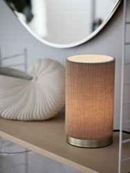 Dora 25cm Beige lampe de table De PR Home - C&acirc;ble textile noir de 1,5 m de long avec fiche plate, interrupteur d'alimentation et douille de lampe E27.