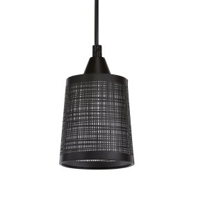 Linn Ø10 Noir lampe de fenêtre De Oriva - L'abat-jour perfor&eacute; cr&eacute;e un jeu de lumi&egrave;re doux et magnifique et est donc parfait pour cr&eacute;er une atmosph&egrave;re chaleureuse &agrave; la fen&ecirc;tre.
