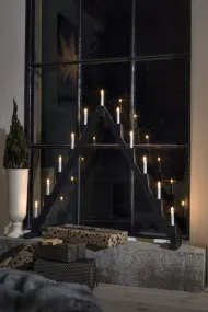 Candelabra 11 Lights Noir De Konstsmide - Le design moderne cr&eacute;e une atmosph&egrave;re &eacute;l&eacute;gante et les ampoules &eacute;mettent une lumi&egrave;re chaleureuse et invitante.