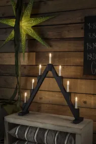 Candelabra 7 Lights Noir De Konstsmide - Le design moderne cr&eacute;e une atmosph&egrave;re &eacute;l&eacute;gante et les ampoules &eacute;mettent une lumi&egrave;re chaleureuse et invitante.