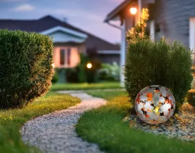 Earth Argent lampe solaire De Globo Lighting - Laddas av solen under dagen och t&auml;nds automatiskt i skymningen.