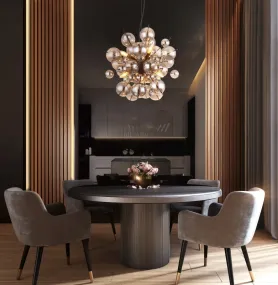 Udo Ø55 Couleur fumée suspension De Globo Lighting - Dess unika design imponerar med en rund form d&auml;r eleganta metallst&auml;nger sammanl&auml;nkas med dekorativa kulor i olika storlekar.