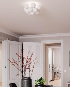 Gross Ø30 Blanc plafonnier De By Rydéns - Avec un diam&egrave;tre de 30 cm, Gross constitue un magnifique point focal, par exemple dans une chambre, un couloir ou un salon.