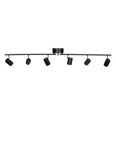 Correct 6 Noir mat spot De By Rydéns - Ses six spots orientables permettent de diriger la lumi&egrave;re pr&eacute;cis&eacute;ment o&ugrave; vous le souhaitez, cr&eacute;ant ainsi un &eacute;clairage &agrave; la fois fonctionnel et chaleureux.