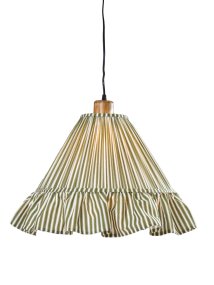 Estrid Ø40 Vert suspension De PR Home - Son abat-jour, recouvert de tissu rayé, présente une forme légèrement conique et est orné d'un généreux volant à sa base.