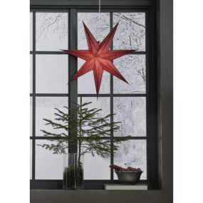 Holly Ø60 ROUGE De Star Trading - Cette &eacute;toile cr&eacute;e une ambiance festive et son joli motif perl&eacute; diffuse une douce lumi&egrave;re.