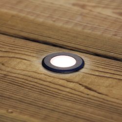 Orion 5 Noir De Lightson - Pour une dur&eacute;e de vie optimale, nous recommandons de ne pas charger le transformateur &agrave; plus de 85 % de sa capacit&eacute; maximale.