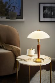 Solo 35cm Bronze lampe de table De Eglo - Solo 1 est une lampe de table &eacute;l&eacute;gante avec fonction de variateur tactile qui vous donne un contr&ocirc;le total sur la luminosit&eacute; d'un simple toucher.