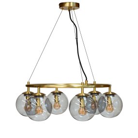 Como Ø65 Laiton suspension De Dyberg Larsen - Le cadre de couleur laiton de la lampe lui confère une sensation luxueuse et en fait un ajout parfait au-dessus de la table à manger ou dans le salon.