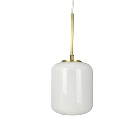 Silvia Ø15 Laiton suspension De Dyberg Larsen - Silvia est une série de plafonniers en verre opale soufflé à la bouche avec une surface brillante, un cadre en laiton et un câble textile blanc.