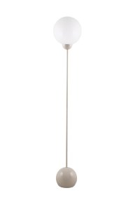 Ripley Beige lampadaire De Globen Lighting - Fabriquée en métal, cette lampe possède un dôme en verre blanc opale qui diffuse une lumière agréable.