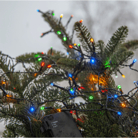 Guirlande Lumineuse Akku 10m Noir De Star Trading - Cette guirlande lumineuse d&eacute;corative, compos&eacute;e de 160 LED multicolores, cr&eacute;e une ambiance chaleureuse aussi bien &agrave; l'int&eacute;rieur qu'&agrave; l'ext&eacute;rieur.