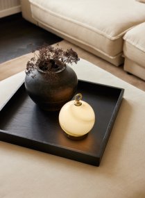 Stockholm 20cm Gris portable De Halo Design - Grâce à la fonction de gradation, il est polyvalent et adapté à toutes les occasions, ce qui en fait un détail de décoration intérieure élégant et pratique.