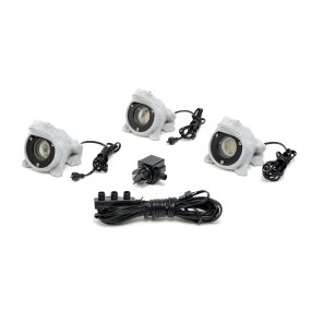 Amalfi Grenouilles Gris De Konstsmide - Ce set se compose de trois grenouilles d&eacute;coratives dot&eacute;es de LED int&eacute;gr&eacute;es qui diffusent une douce lumi&egrave;re blanche chaude, id&eacute;ale pour cr&eacute;er une ambiance chaleureuse au jardin, au bord de l'eau ou sur la terrasse.