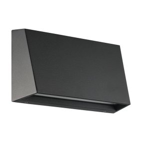Spongano Noir lampe d’extérieur De Eglo - Grâce à l'indice de protection IP65, qui offre une protection contre les jets d'eau et la poussière, le produit est adapté à une utilisation en extérieur.