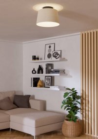 Febres Ø35 Blanc De Eglo - Le support de plafond noir offre un contraste élégant avec l'abat-jour et contribue à une ambiance moderne dans la pièce.