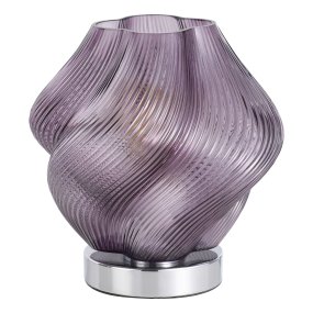 Vicenne 23cm Violet De Eglo - Le verre côtelé et sa forme incurvée créent un motif saisissant, conférant à la lampe une allure unique, qu'elle soit allumée ou éteinte.