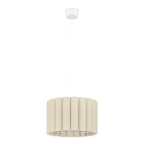 Collegrilli Ø45 Beige suspension De Eglo - Sa teinte beige clair conf&egrave;re &agrave; la lampe une ambiance chaleureuse et accueillante, lui permettant de s'int&eacute;grer harmonieusement &agrave; diff&eacute;rents styles de d&eacute;coration int&eacute;rieure.