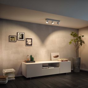 Star 3 Blanc spot De Philips - Avec les spots LED Philips WarmGlow, vous pouvez facilement régler la luminosité à votre guise, d'un éclairage fonctionnel avec beaucoup de lumière à une lueur chaleureuse et accueillante.