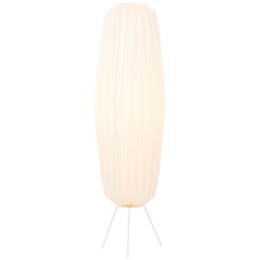 June lampadaire De Brilliant - June est un plafonnier &eacute;l&eacute;gant qui allie des formes douces &agrave; une allure raffin&eacute;e.