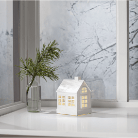 Vinter 15cm Blanc De Star Trading - Placez-la sur une table ou une &eacute;tag&egrave;re pour une ambiance chaleureuse de l'Avent et de No&euml;l.