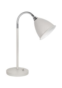 Smögen 45cm Sable lampe de bureau De Armaturhantverk - Cette lampe de table moderne combine un abat-jour élégant de couleur sable avec des détails chromés pour un design élégant et fonctionnel.