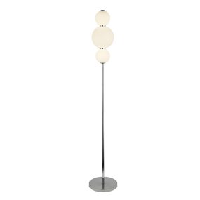 Snowball Chrome lampadaire De Searchlight - Snowball est un lampadaire qui se démarque vraiment – avec ses abat-jour ronds en verre opale et une touche de chrome, il a une expression douce, presque tactile, qui manque à de nombreuses autres lampes.