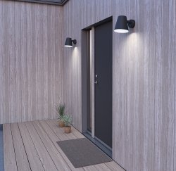 Mist Texture noire lampe d’extérieur De Belid - Le corps en verre opale int&eacute;gr&eacute; assure une bonne r&eacute;partition de la lumi&egrave;re tout en prot&eacute;geant la source lumineuse.