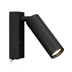 Pipeline Noir mat lampe de lecture De Herstal - Avec une hauteur de seulement 12,5 cm et une distance de 15,6 cm du mur, cette élégante lampe offre l'éclairage directionnel parfait pour lire ou pour créer une atmosphère chaleureuse.