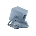 Square 1 with 30W Dual USBC & Magnetic base, 3m Bleu De Avolt - Multiprise au design élégant d'Avolt avec un long câble en PVC, un cube en plastique recyclé et une plaque magnétique sur le fond pour l'accrocher au mur.