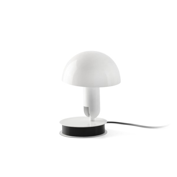 Bela 24cm Blanc lampe de bureau De Faro Barcelona - Gr&acirc;ce &agrave; son socle annulaire inclus, Bela se transforme rapidement en une &eacute;l&eacute;gante lampe de table.