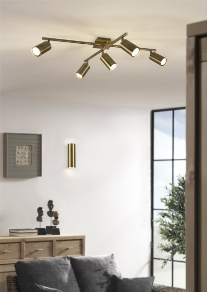 Marley 18cm Laiton antique applique murale De Trio Lighting - Avec son design sobre et sa finition de haute qualité, l'applique murale MARLEY est à la fois pratique et minimaliste.