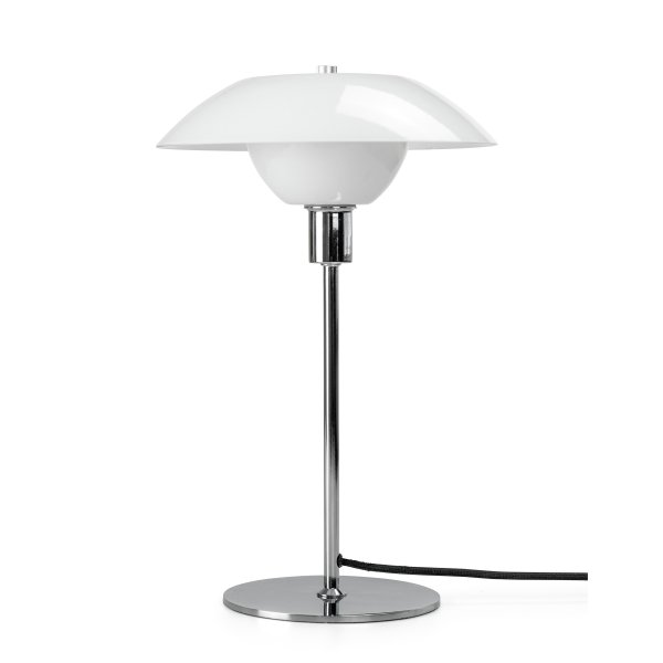 Bergen 38cm Opale lampe de table De Dyberg Larsen - Livré avec un câble textile noir de 1,6 m de long et un interrupteur d'alimentation.