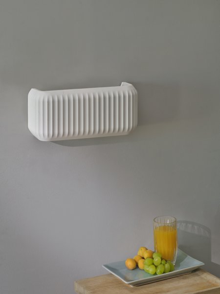 Plaster Routes 33cm Blanc applique murale De Ledvance - Plaster Routes &auml;r en modern v&auml;gglampa gjord av gips.