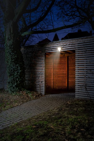 Flood Sensor 27W 4000K Blanc lampe d’extérieur De Ledvance - Du kan ocks&aring; v&auml;lja att st&auml;nga av sensorn helt och d&aring; ist&auml;llet anv&auml;nda dig av timern, lampan &auml;r d&aring; t&auml;nd i 6h och sl&auml;ckt resterande timmar p&aring; dygnet.