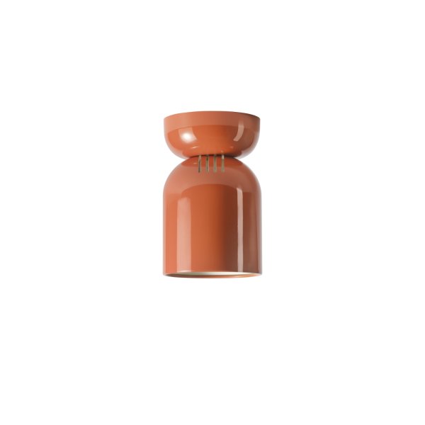  Lennon Ø13 Orange plafonnier De CO Bankeryd - Avec un diam&egrave;tre de seulement 13 cm, Lennon est particuli&egrave;rement adapt&eacute; aux petites pi&egrave;ces ou &agrave; tout endroit o&ugrave; l'on souhaite un &eacute;clairage discret au plafond, comme dans un couloir, une chambre ou une cuisine.