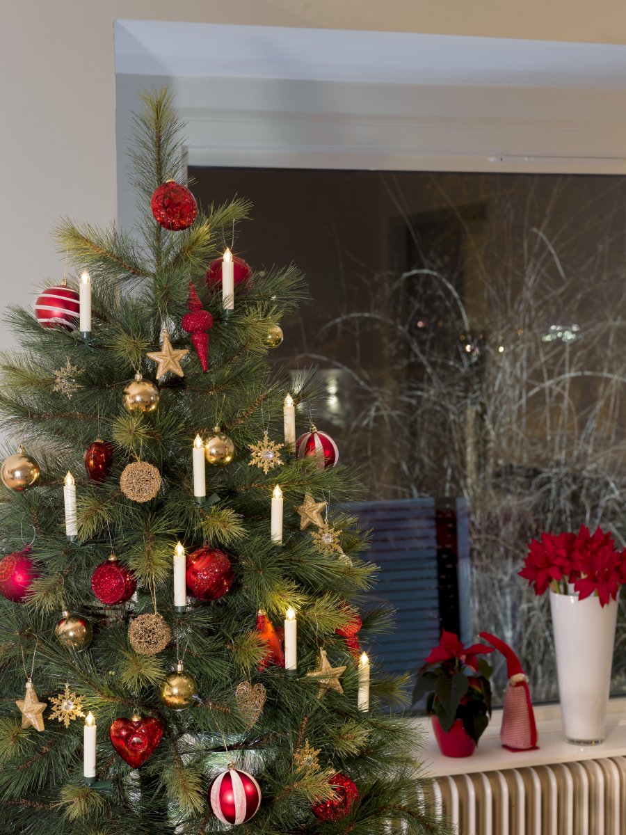 Guirlande lumineuse pour sapin de Noël à piles 10LED Blanc De Konstsmide - Cette guirlande lumineuse &agrave; piles pour sapin de No&euml;l, compos&eacute;e de 10 ampoules, cr&eacute;e une ambiance festive gr&acirc;ce &agrave; sa douce lumi&egrave;re jaune.