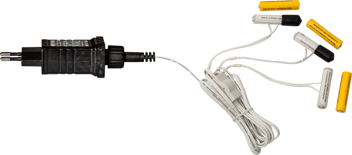 Éliminateur De Batterie 2 x AAA Blanc De Star Trading - Éliminateur de piles pour 2 piles AAA avec 3 sorties.