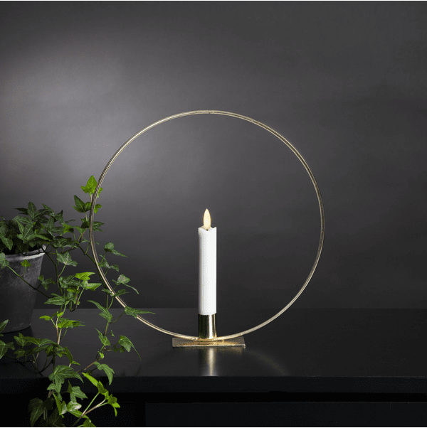 Flamme Ring Laiton De Star Trading - Anneau de table en m&eacute;tal plaqu&eacute; laiton de 28 cm avec l'&eacute;l&eacute;gante bougie antique &laquo;&nbsp;Flamme&nbsp;&raquo; de Star Trading (15 cm).