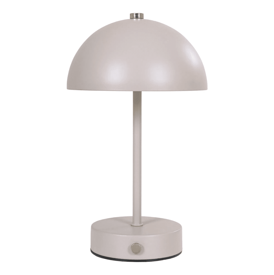 Holt LED 25cm Sable portable De House of Nordic - De klassiska formen i s&auml;ndf&auml;rgad metall med silvriga detaljer bidrar med en harmonisk atmosf&auml;r till rummet.