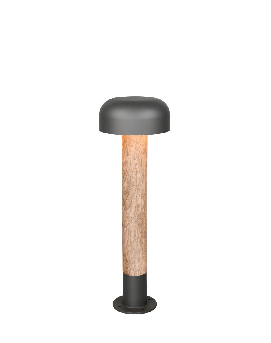 Fraser 54cm Imitation bois bornes De Trio Lighting - Fraser est fabriqu&eacute; en aluminium moul&eacute; et combine un minimalisme moderne avec des d&eacute;tails naturels.