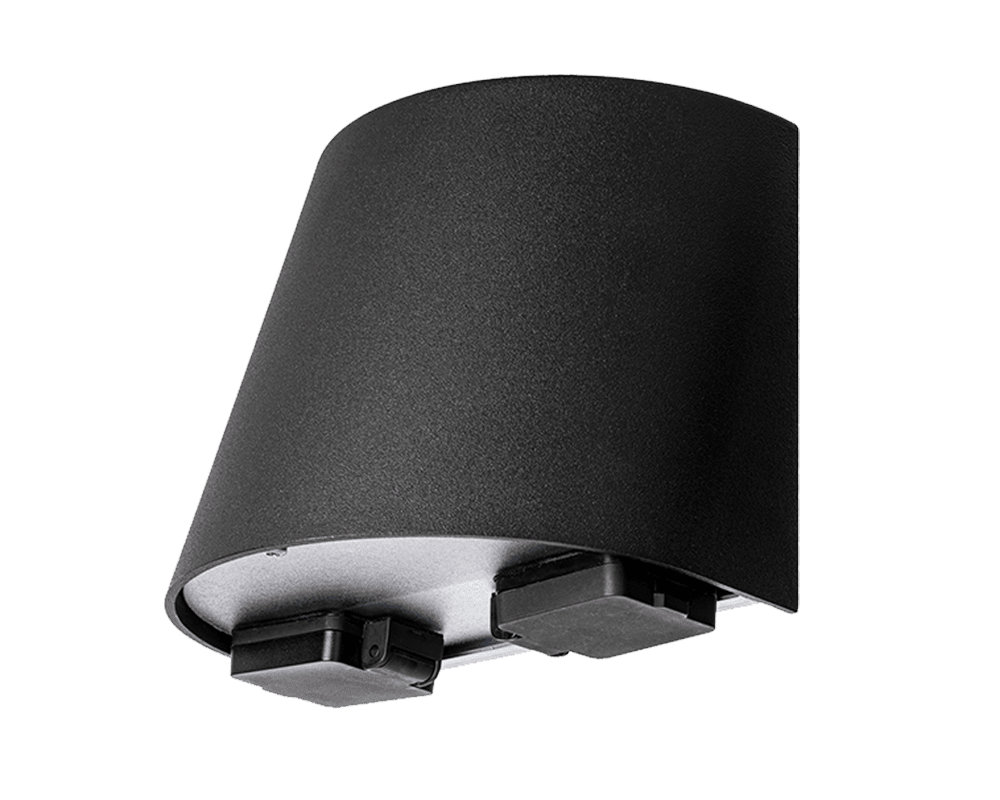 Mini m. uttag Noir lampe d’extérieur De Westal - Le panneau arrière est équipé de deux entrées et sorties et d'un bornier à connexion rapide à 4 broches.
