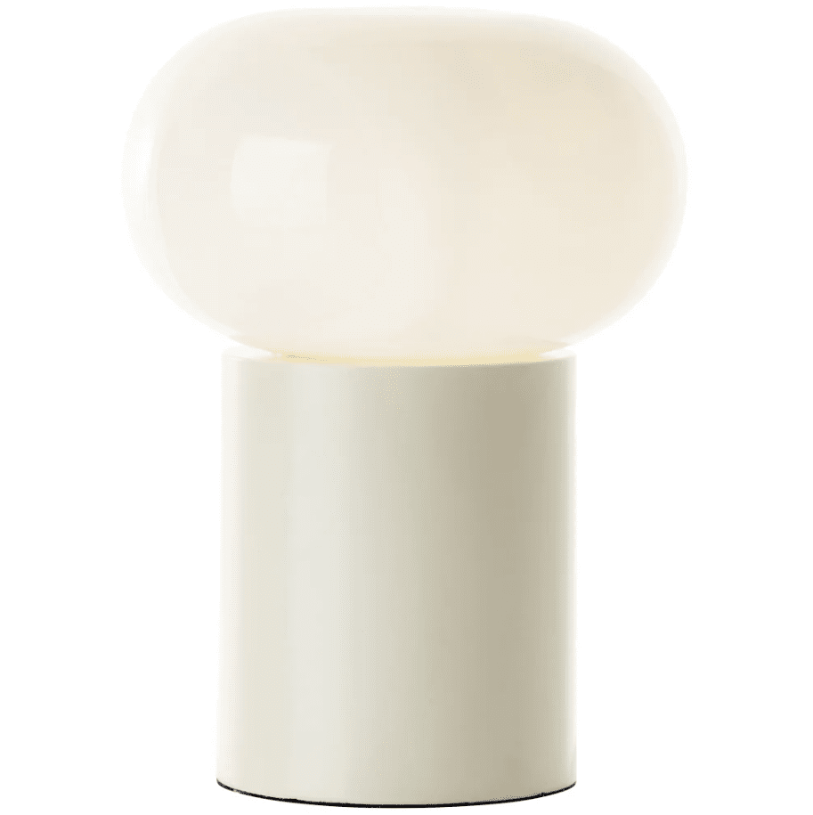 Daeny 27cm Beige lampe de table De Brilliant - Daeny est une lampe de table moderne dot&eacute;e d'une &eacute;l&eacute;gante base en m&eacute;tal brillant et d'un abat-jour beige.