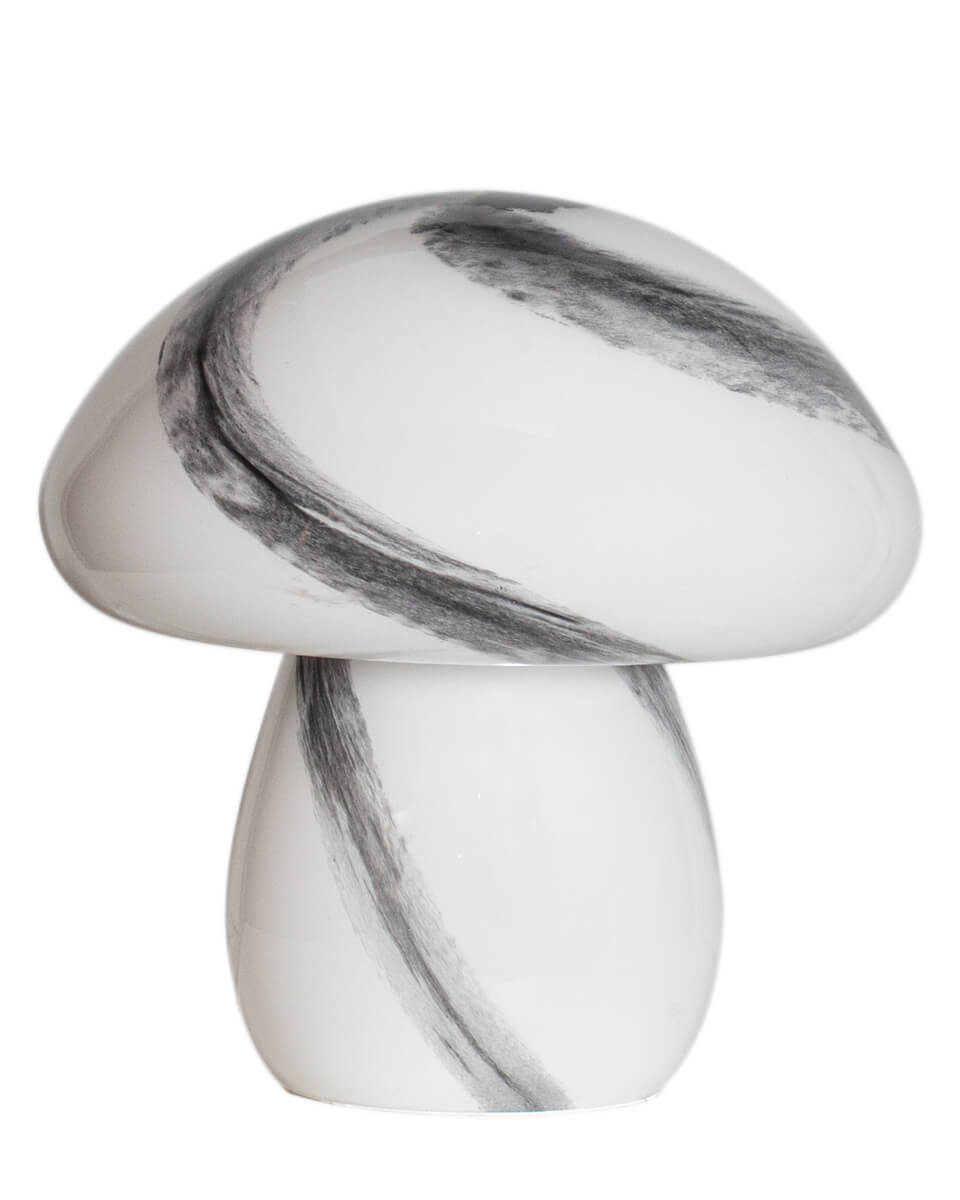 Mira Mushroom 30cm Blanc/noir lampe de table De By Rydéns - La lampe n'est pas seulement une source de lumi&egrave;re fonctionnelle mais aussi un d&eacute;tail artistique qui met en valeur votre int&eacute;rieur avec son design inspir&eacute; de la nature et sa qualit&eacute; artisanale.